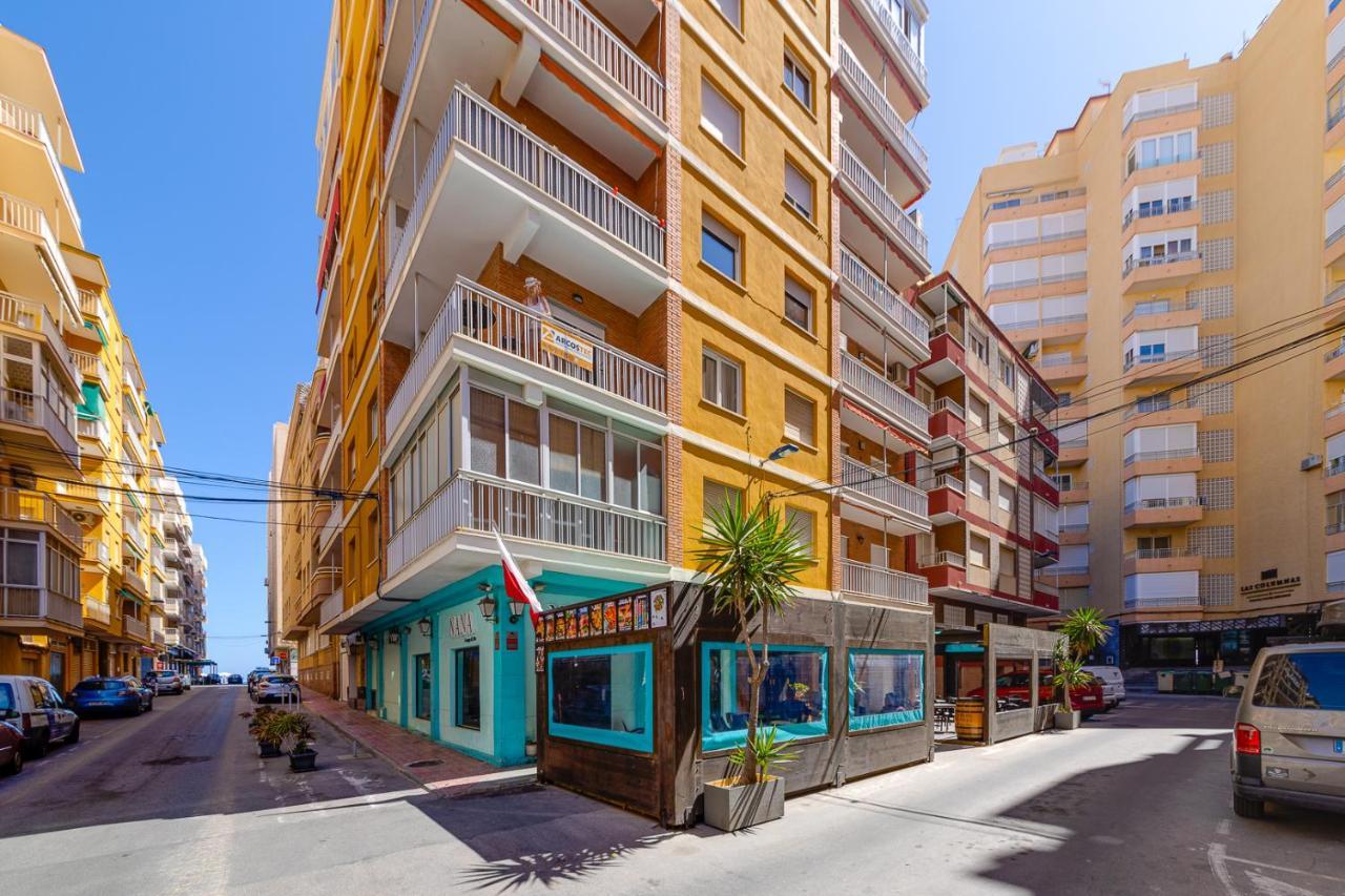 Bergantin Sea View Apartment Torrevieja Ngoại thất bức ảnh